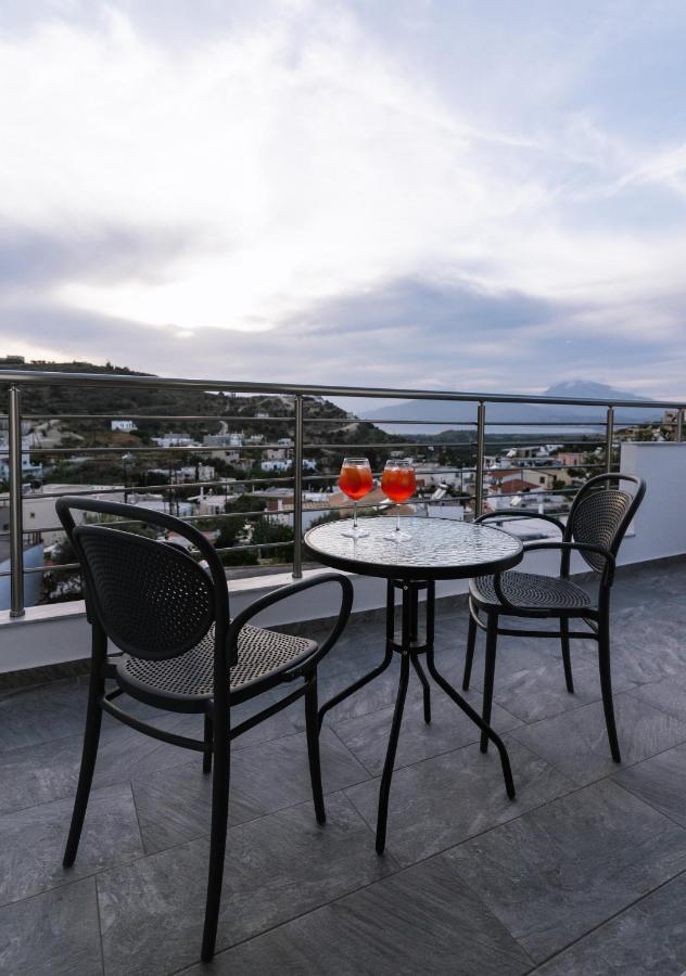 Apartment Lychnos Kamilari